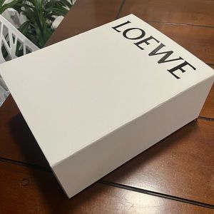 Authentic Loewe purse box from flagship store 💫